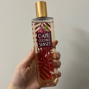 Bath & Body Works Oahu Coconut Sunset Fragrance Mist
